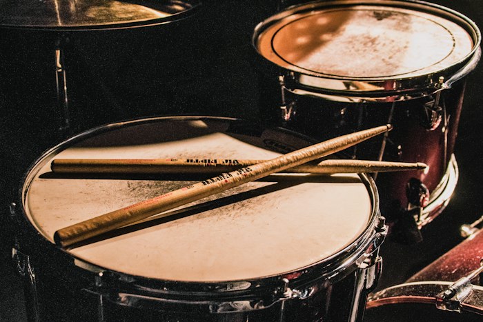 Sala de ensaio com backline completo
